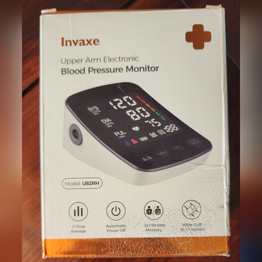 Upper Arm Electronic Blood Pressure Monitor Brand New In Box.